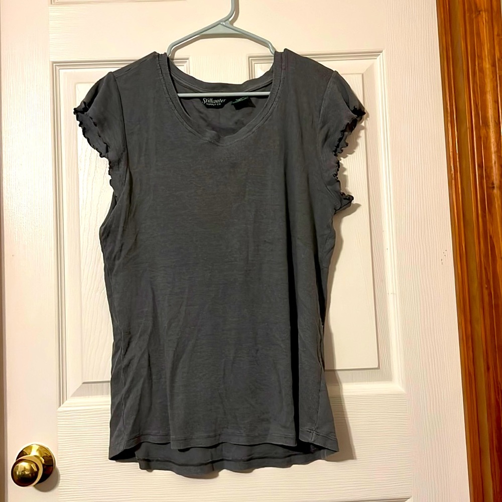 Woman’s tee